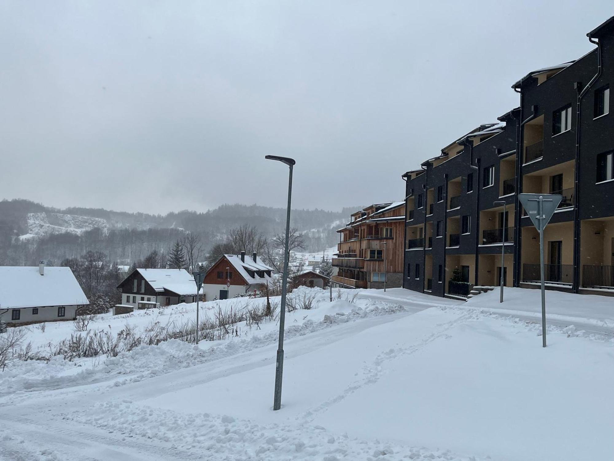 Apartman Hruska Черный Дул Экстерьер фото
